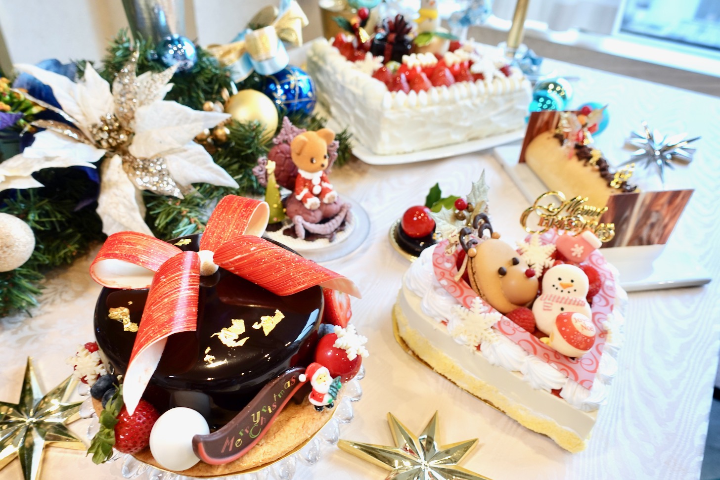 ロイヤルパークホテルでクリスマススイーツコンテスト入賞作品が10月から予約開始 ストーリー性を感じるクリスマスケーキをレポ Locketsマガジン